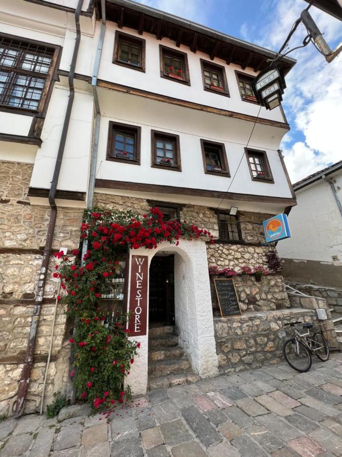 Patche Residence - A Wine Cellar Hideaway In The Historic Home Of Revolutionary Metodi Patche Ohrid Ngoại thất bức ảnh