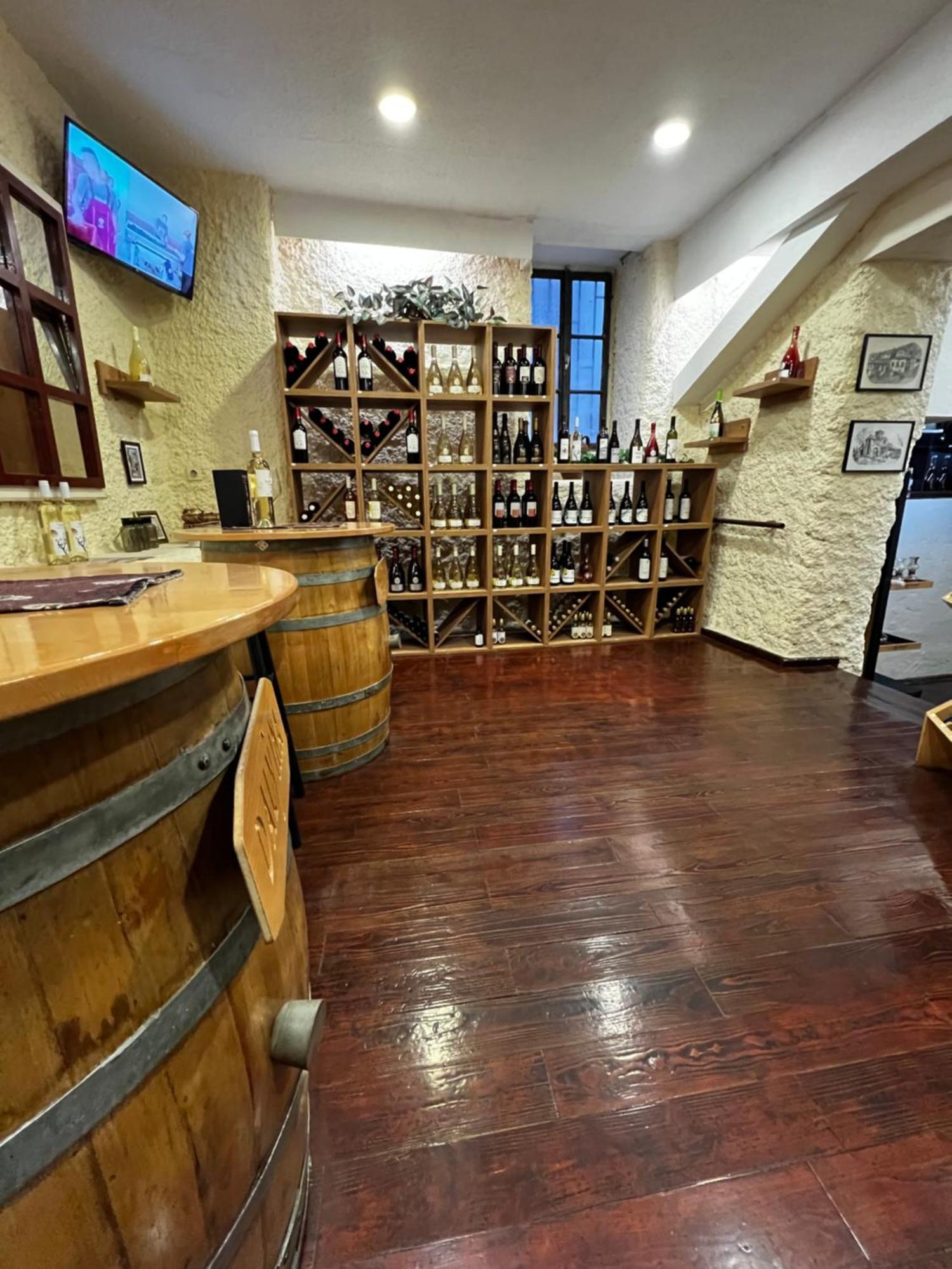 Patche Residence - A Wine Cellar Hideaway In The Historic Home Of Revolutionary Metodi Patche Ohrid Ngoại thất bức ảnh